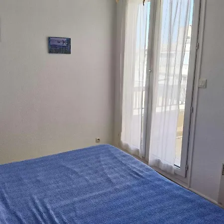 Marseillan-Plage : Appartement 2 Chambres Avec Climatisation Et Grande Terrasse - Fr-1-326-726 * Marseillan (Herault)